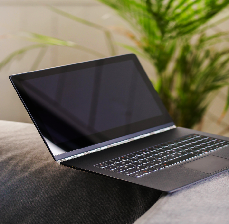 An ASUS Vivobook as a gaming laptop.